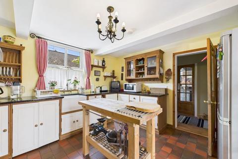 4 bedroom detached house for sale, 61 West Road, Telford TF2