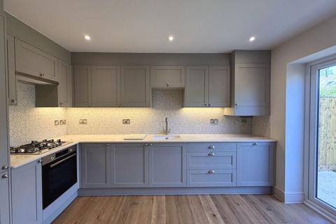 2 bedroom semi-detached house for sale, Sandy Lane Court, Cheltenham