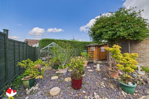 6 Briar Lawn, Abbeydale, Gloucester, GL4 5YU