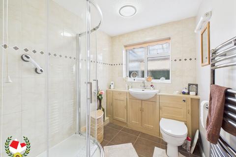 6 Briar Lawn, Abbeydale, Gloucester, GL4 5YU
