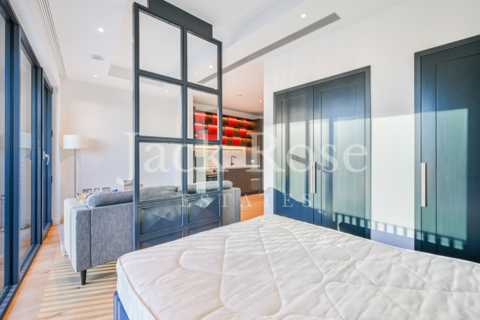 Studio to rent, Corson House, 157 City Island Way, London, E14 0TN