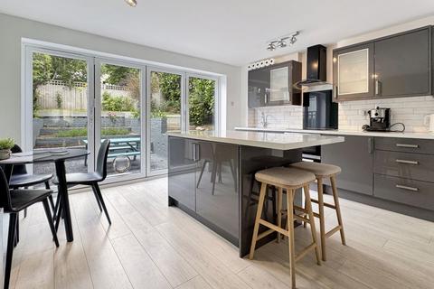 3 bedroom townhouse for sale, Union Road, Cowes PO31
