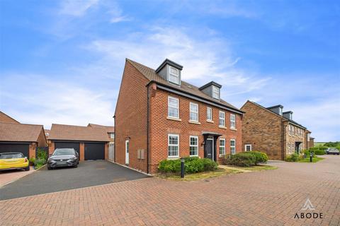5 bedroom detached house for sale, Hoskins Lane, Burton-On-Trent DE15