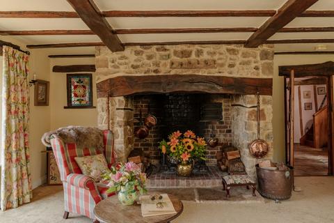 1, Hartgrove Cottages Trinity Hill Road, Musbury, Axminster, EX13 8TB