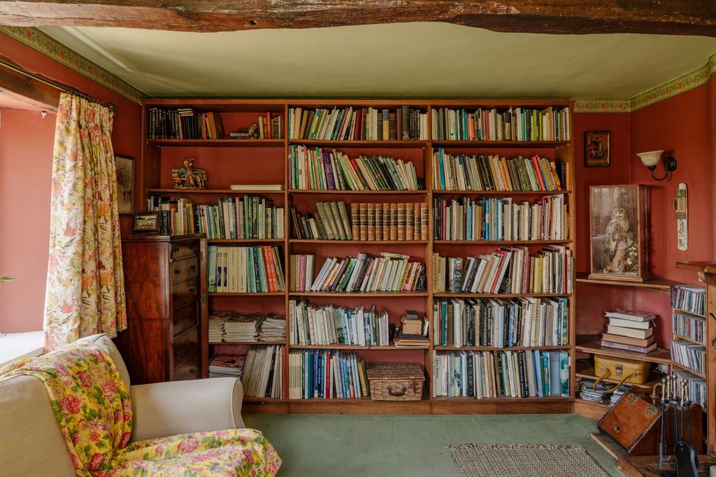 Snug / Study
