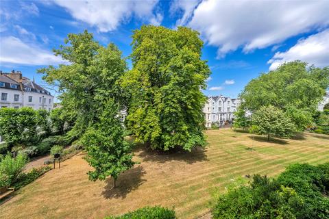 2 bedroom apartment for sale, Alma Square, St John's Wood, London, NW8