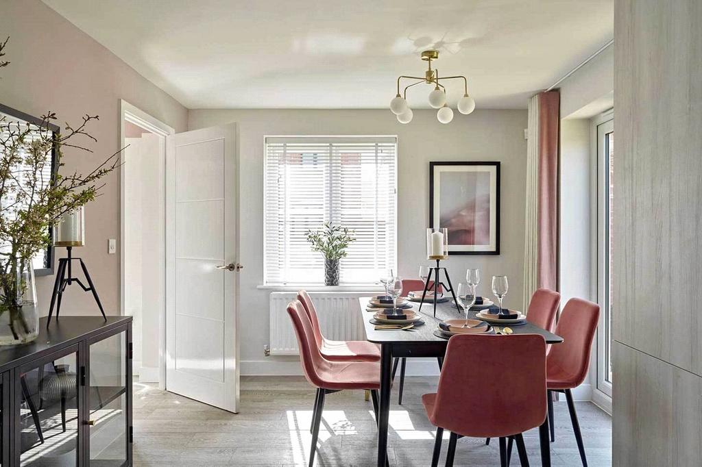 Dining Example