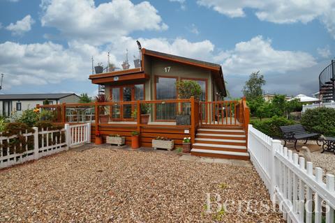 2 bedroom detached house for sale, Saltmarsh Point, Osea, Heybridge, CM9