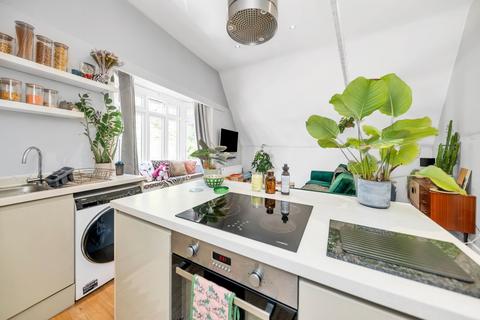 2 bedroom apartment for sale, High Street, Royston SG8