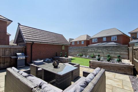 20 Stanley Field, Tyldesley, Manchester, M29 8SP