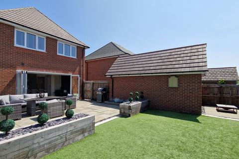 20 Stanley Field, Tyldesley, Manchester, M29 8SP