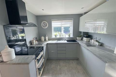 undefined, Kirkstead Gardens, Sheffield, S13 9XG
