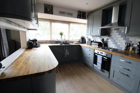 44 Wheathead Crescent, Keighley, BD22 6LX