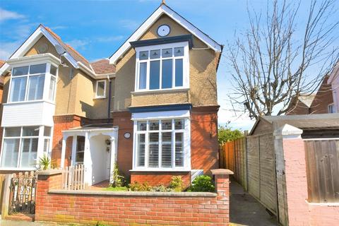 undefined, Consort Road, Cowes, Isle of Wight