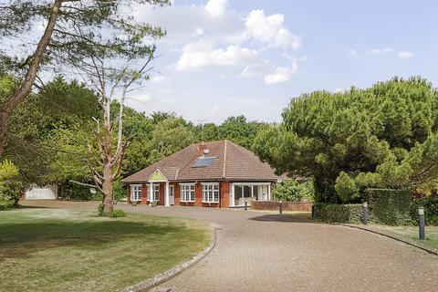 Windhovers Rock Hill, Orpington, BR6 7PP