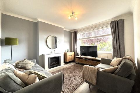 2 bedroom bungalow to rent, TRENT AVENUE, Oldham OL9