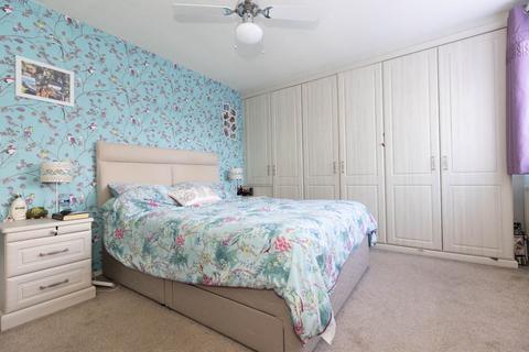 3 bedroom detached house for sale, Claremont Close, Bedworth CV12