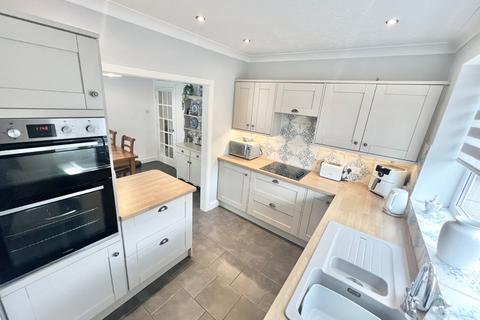 18 Stretton Road, Ramsbottom, Bury, BL0 9SX