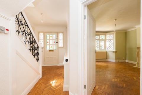 27 Camborne Road, Sutton, SM2 6RJ