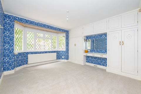 27 Camborne Road, Sutton, SM2 6RJ