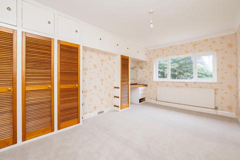 27 Camborne Road, Sutton, SM2 6RJ