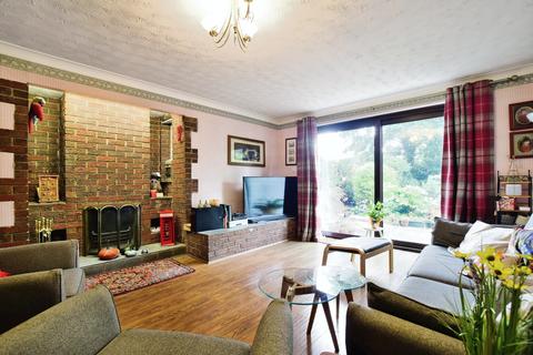 4 bedroom detached house for sale, Wilmslow Road, Greater Manchester M20