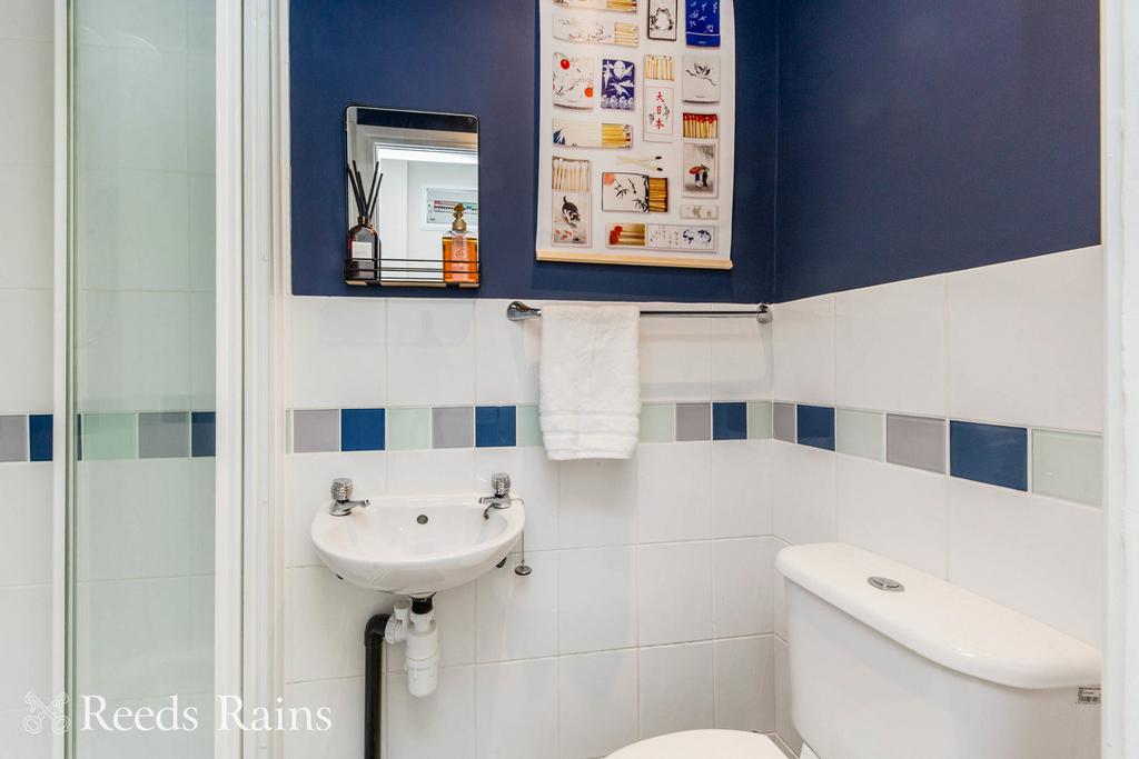 Shower Room/ Wc