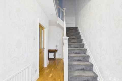 3 bedroom terraced house for sale, Thornfield Grove, North Yorkshire TS5