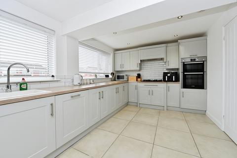 19 Carr View Road, Rotherham, S61 2BJ
