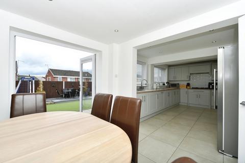 19 Carr View Road, Rotherham, S61 2BJ