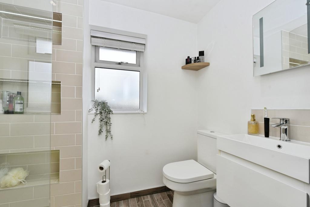 Ensuite
