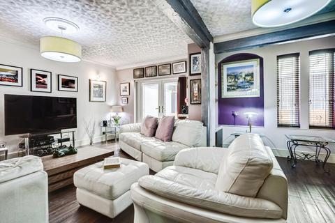 undefined, Ashleigh Avenue, West Yorkshire WF2