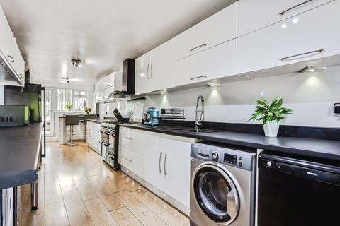 undefined, Ashleigh Avenue, West Yorkshire WF2