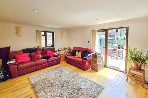 4 bedroom end of terrace house for sale, Drovers Place, London SE15