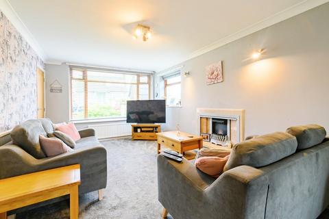 143 Cotswold Crescent, Bury, BL8 1QL