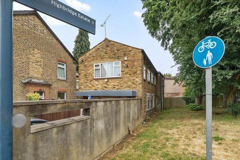 Office for sale, 40 New Windsor St Uxbridge UB8 2TU