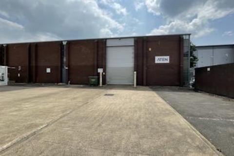 Warehouse to rent, 466 Malton Ave Slough SL1 4QU