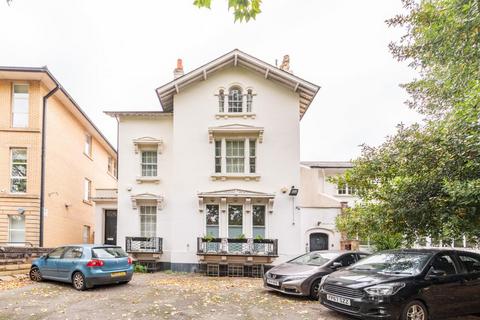 University / Hospital Area,  Berkshire,  RG1
