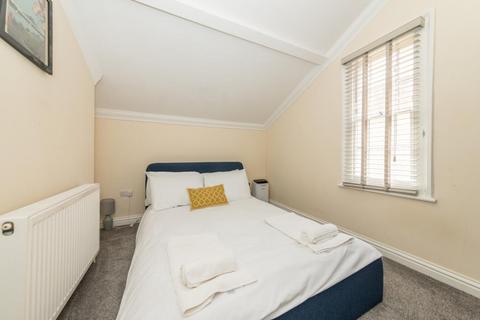 undefined, University / Hospital Area,  Berkshire,  RG1