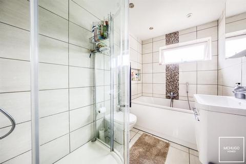 19 Cley Close, Birmingham, B5 7XF