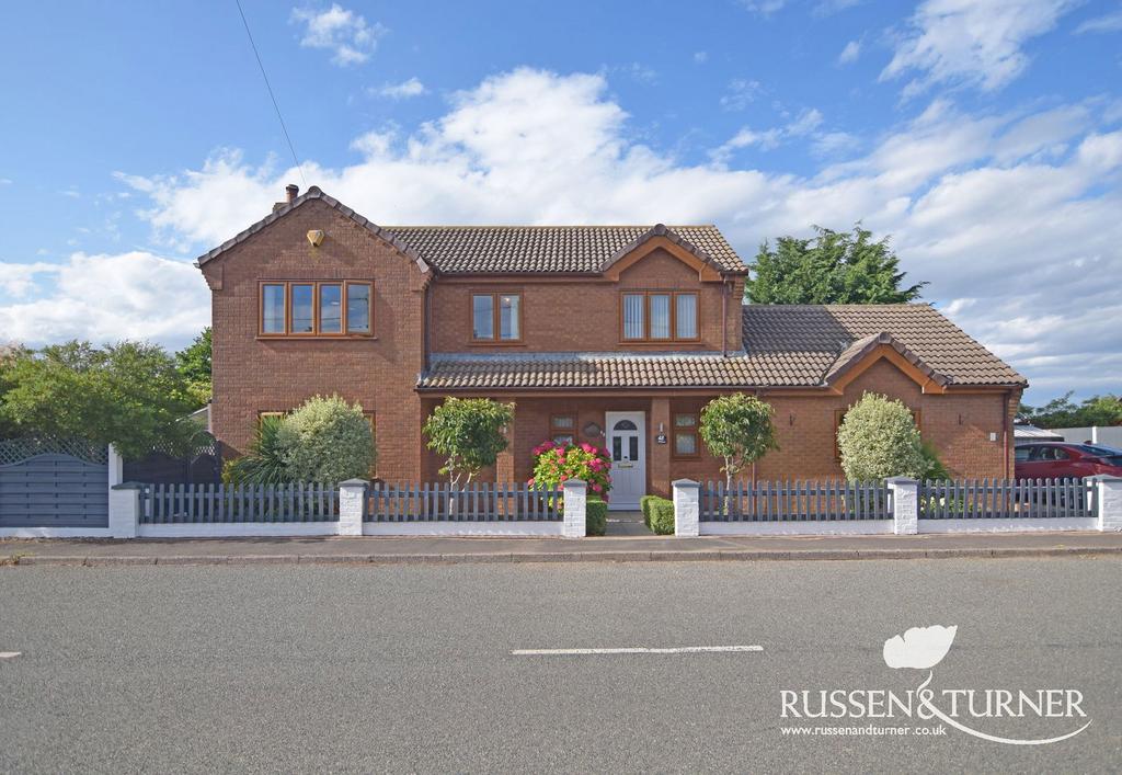 Sutton Road, King's Lynn PE34 3 bed detached house - £365,000