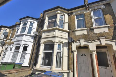 undefined, Plumstead High Street, Plumstead