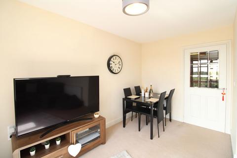 2 bedroom flat for sale, Foxdown, Overton RG25