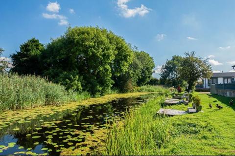 2 bedroom park home for sale, Beverley, Yorkshire, HU17
