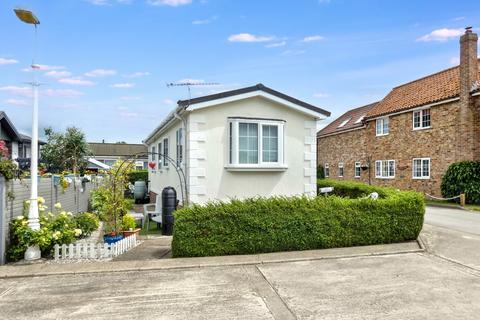 2 bedroom park home for sale, Beverley, Yorkshire, HU17