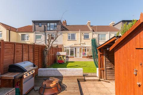3 bedroom terraced house for sale, Ashville Road, Ashton
