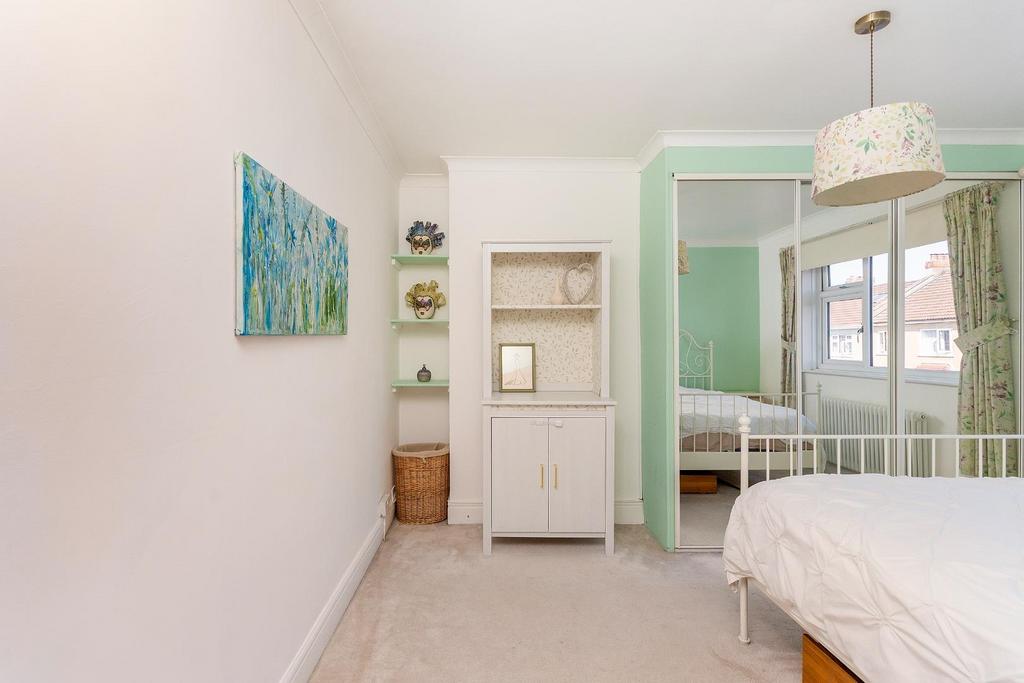 0 A5 RAN - Bedroom H.jpg