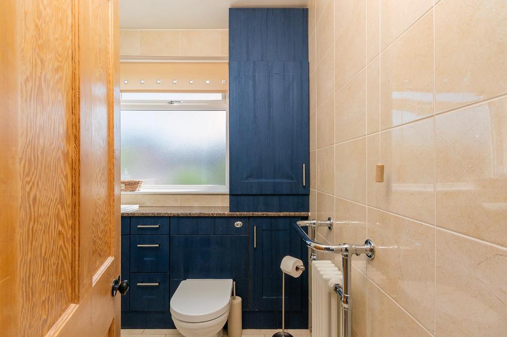 0 A5 RAN - Bathroom B.jpg