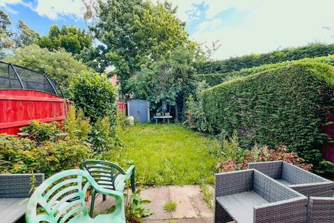 12 Hillside, Northwich, CW8 4TD