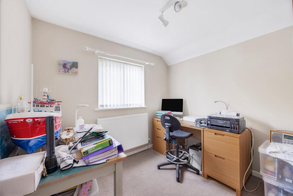Bedroom/Study